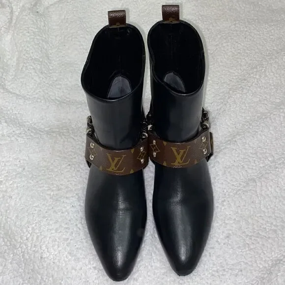 Authentic Louis Vuitton Black Leather Rhopsody Ankle Boots(Size 38.5/8.5) - Picture 7 of 17